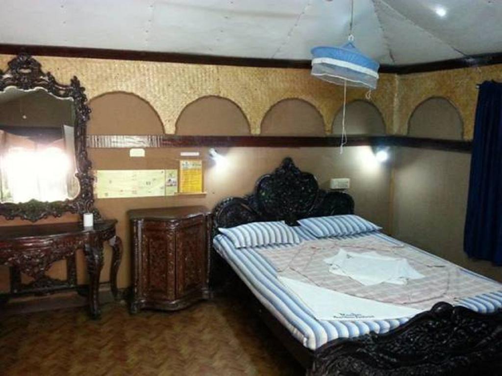 Hôtel Kerala Bamboo House à Varkala Extérieur photo