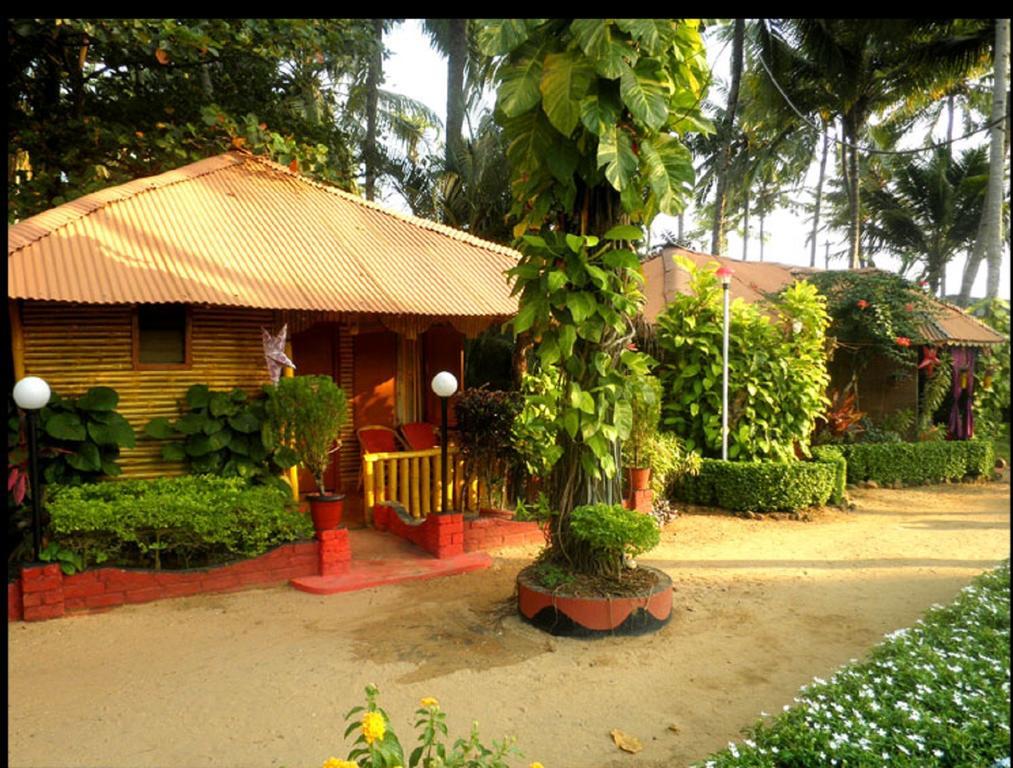 Hôtel Kerala Bamboo House à Varkala Extérieur photo